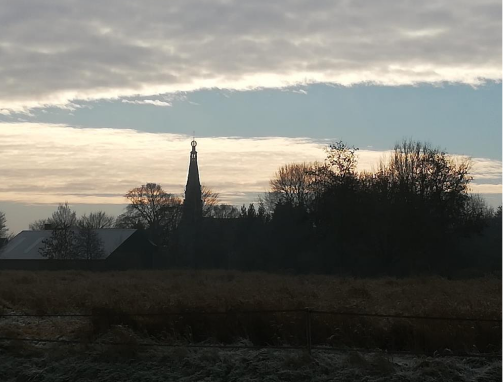 Grote Kerk met wolkenlucht